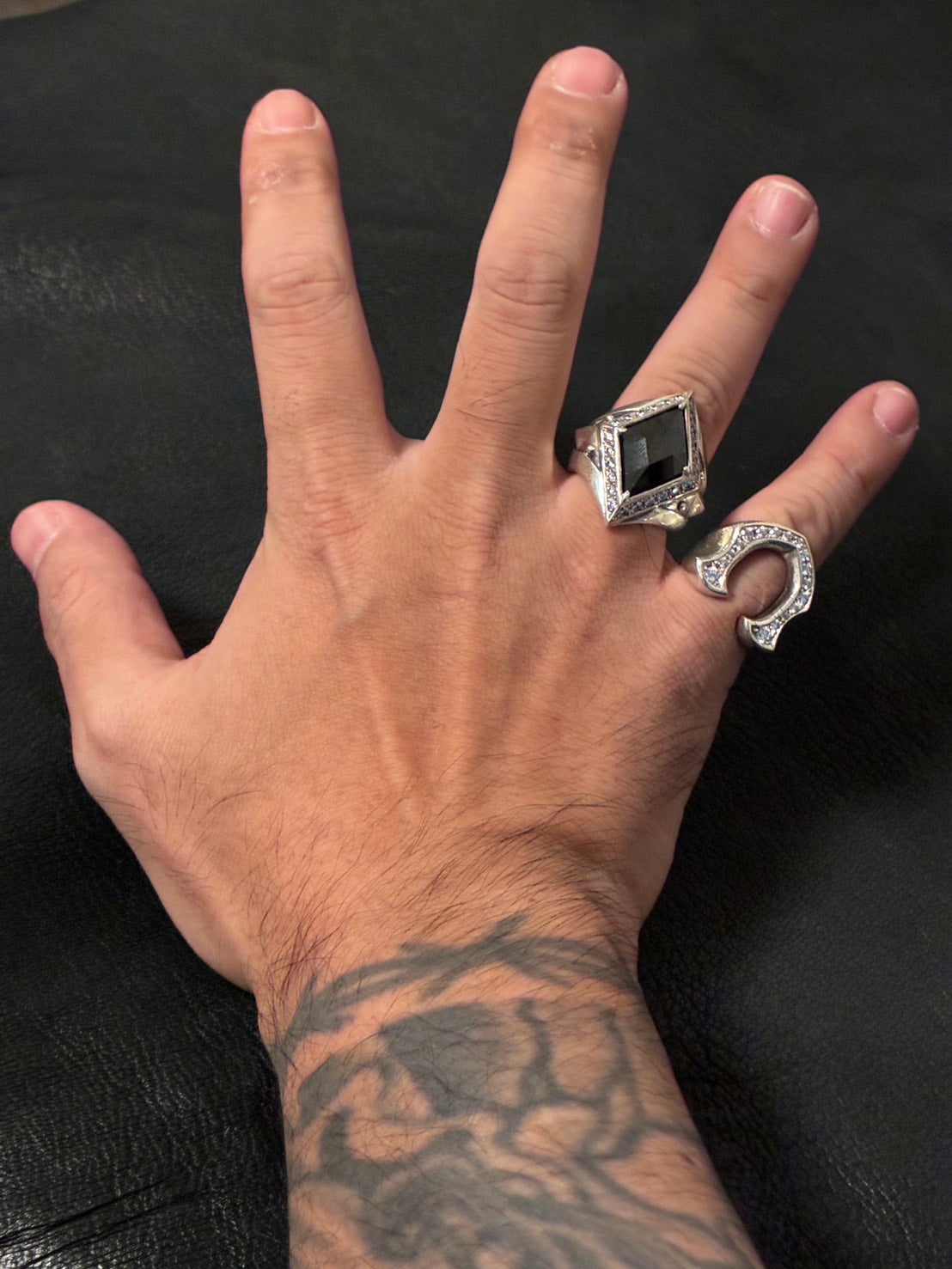 LOADED/BSOL 950SV HORSE SHOES RING  CLRCZ