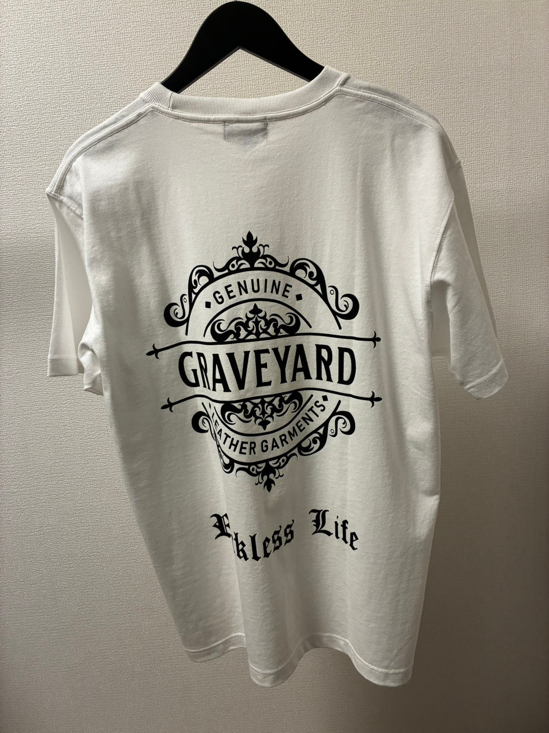 ✦7月中旬入荷プレオーダー✦S/S TEE 7.1oz ✦Graveyard LOGO✦WH×BK